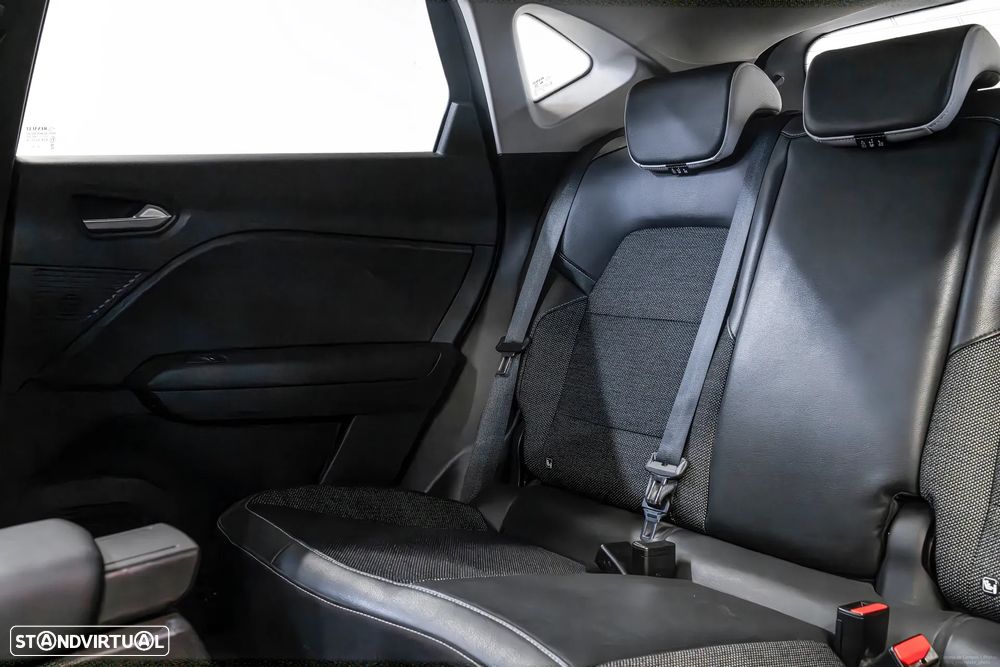 Renault Captur E-TECH 160 TECHNO - 11