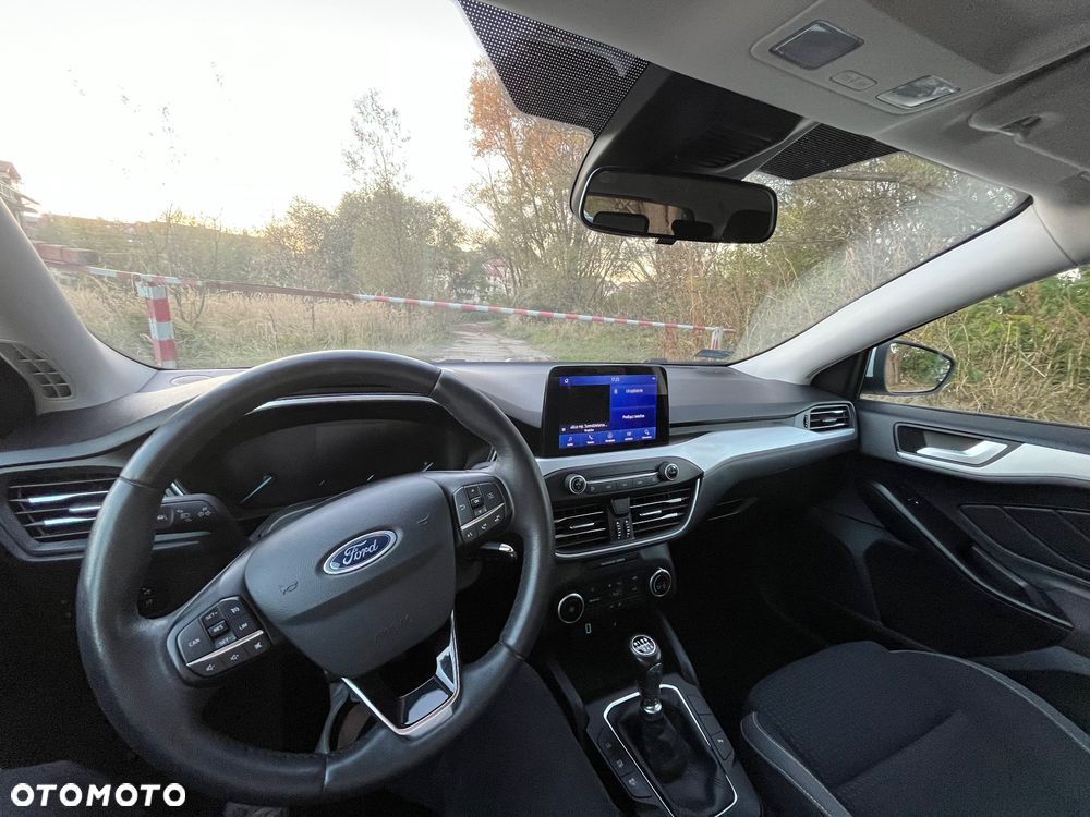 Ford Focus 1.5 EcoBoost Trend Sport ASS - 9
