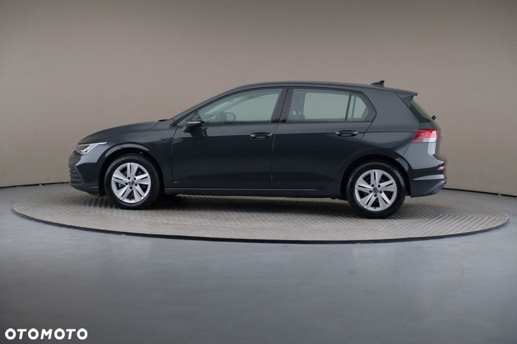 Volkswagen Golf - 4