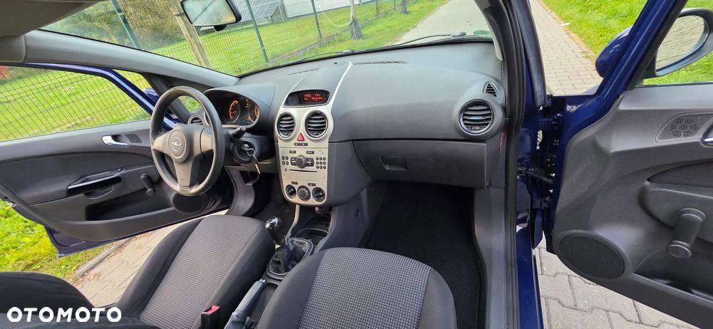 Opel Corsa - 21