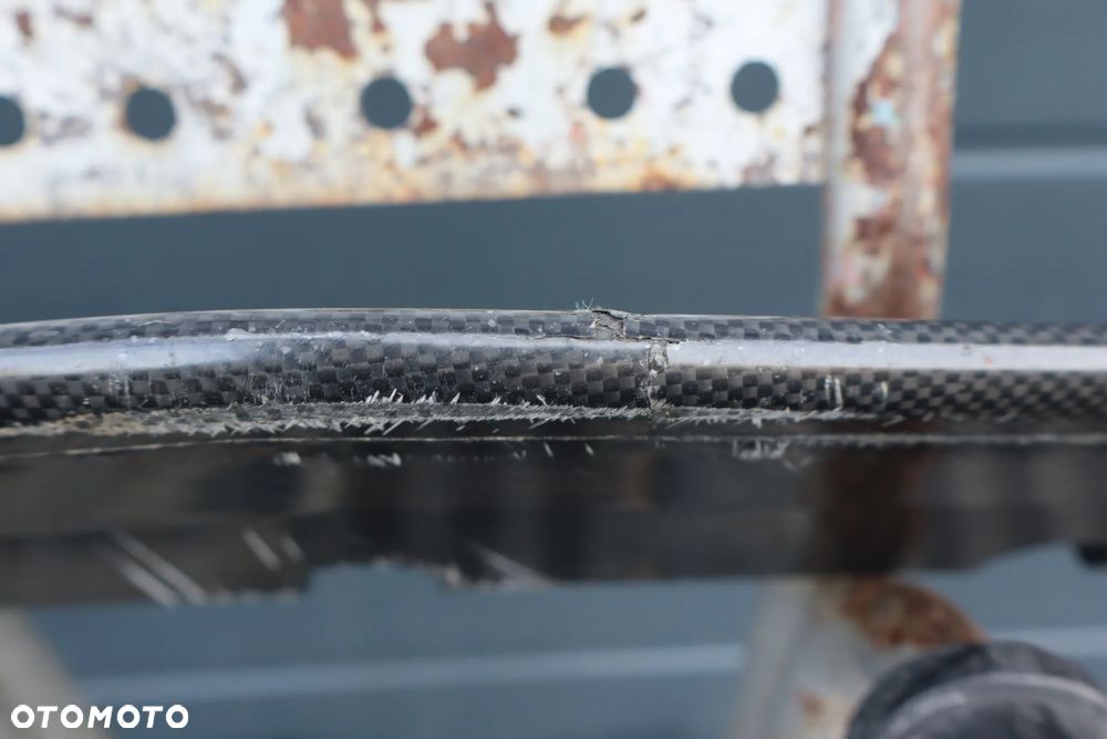 DOKŁADKA SPOILER PRZEDNI PRZÓD ZDERZAKA ALFA ROMEO C8 81247800 2007-2010 - 9