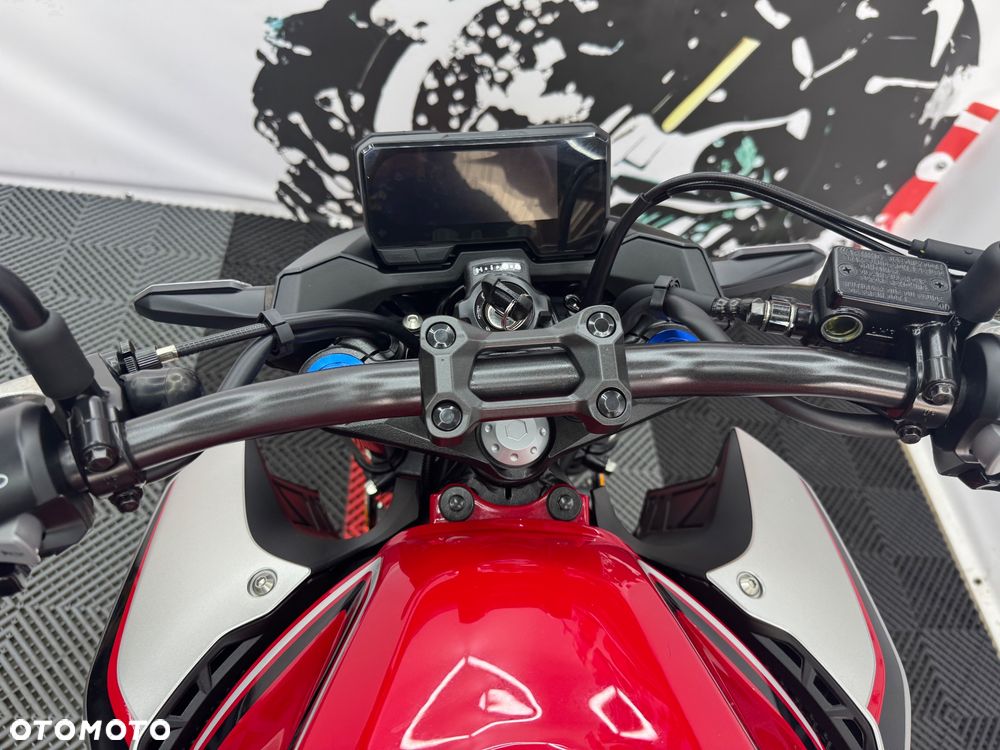 Honda CB - 25