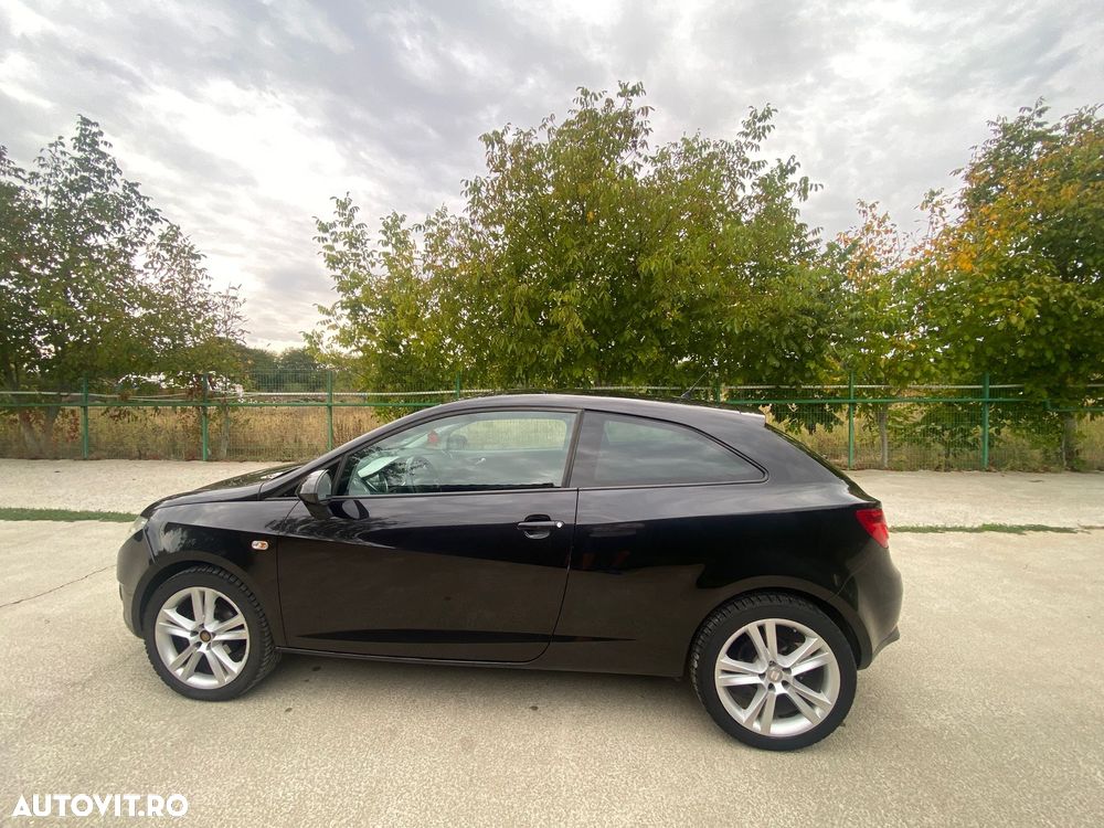 Seat Ibiza SC 1.6 16V Sport - 4