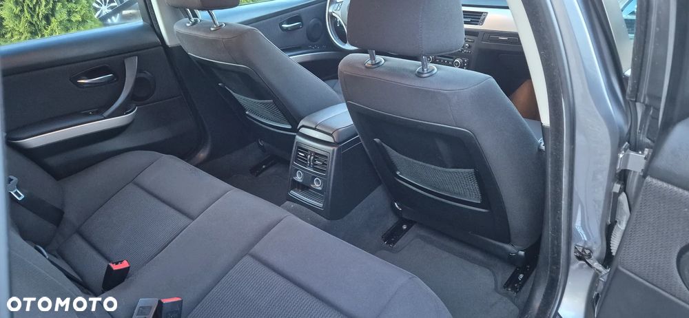 BMW Seria 3 320i Edition Lifestyle - 19