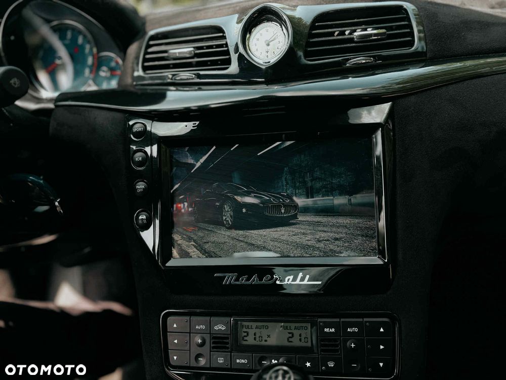 Maserati GranTurismo - 20