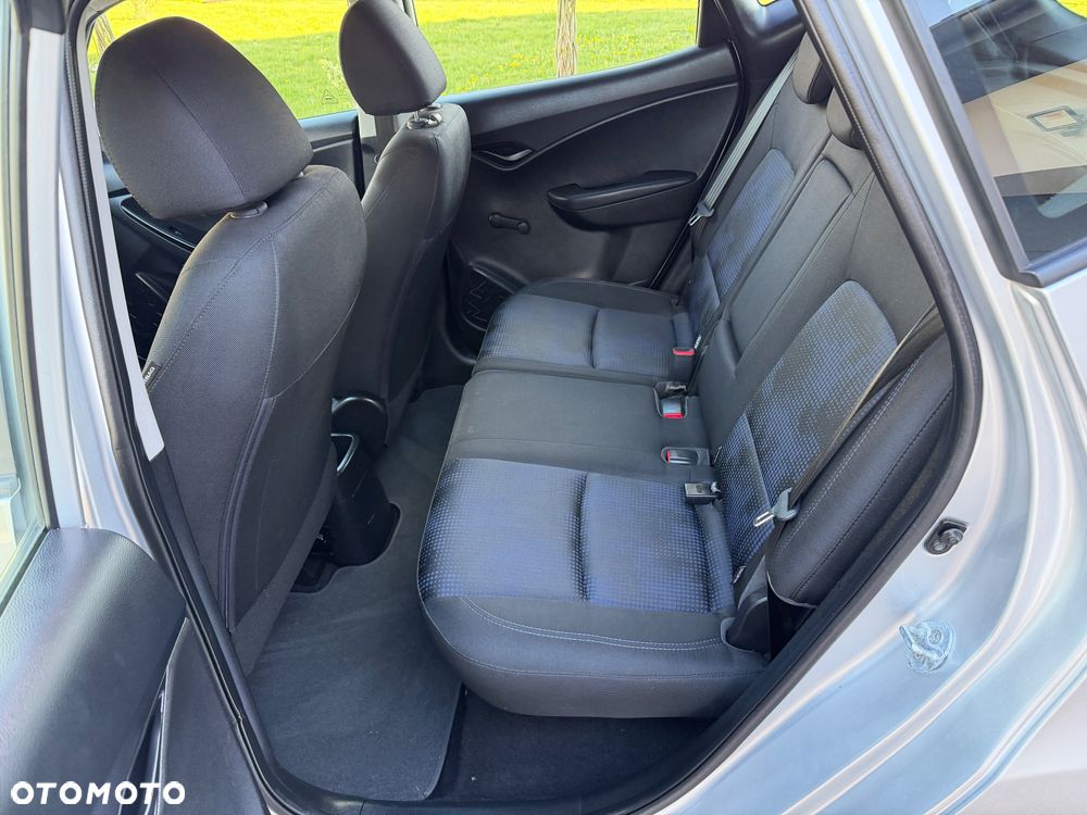 Hyundai ix20 1.4 CRDi Premium - 6