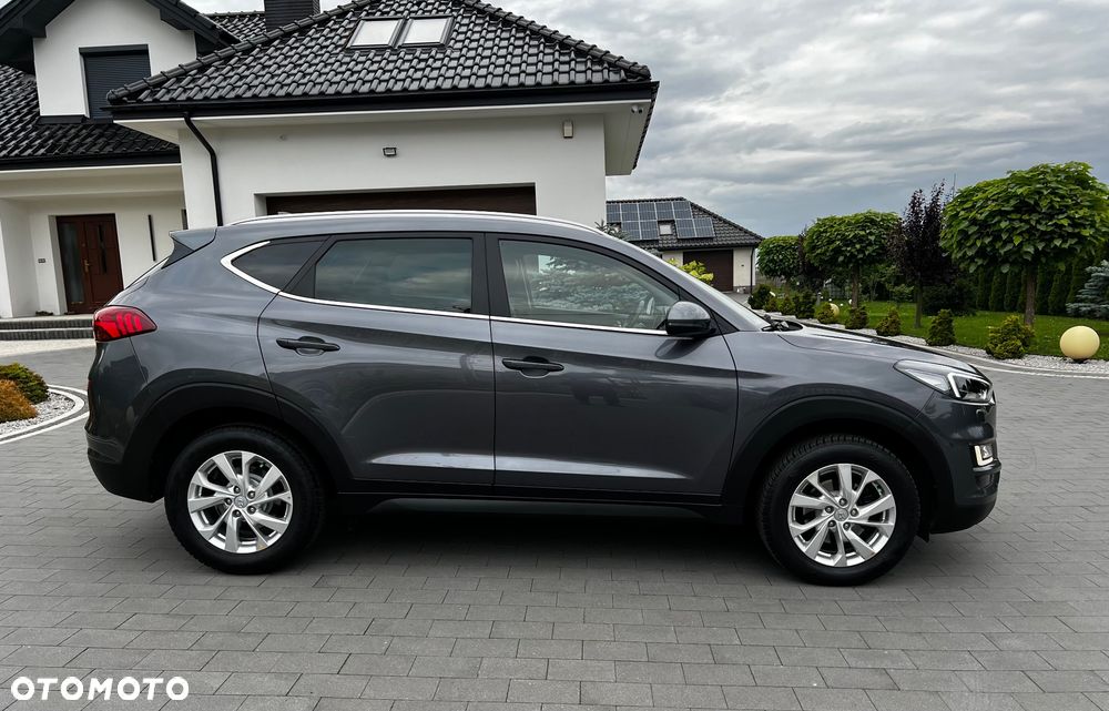 Hyundai Tucson blue 1.6 GDi 2WD Navi - 14