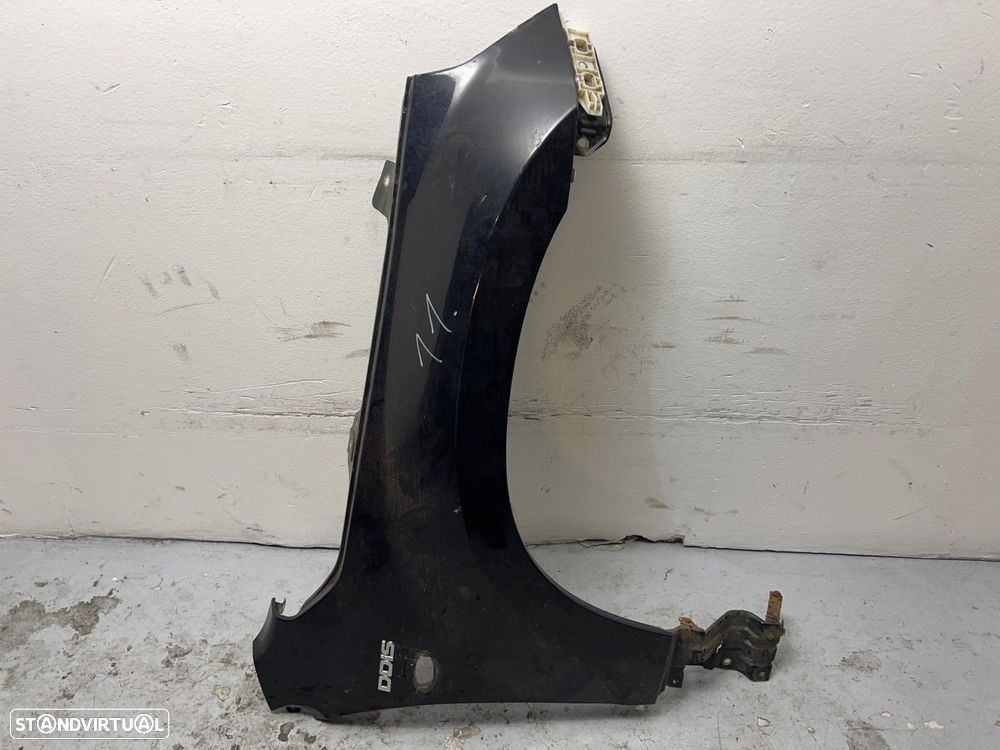 Guarda-lamas Dto SUZUKI GRAND VITARA II (JT, TE, TD) 10.05 - 02.15 Azul Usado - 1