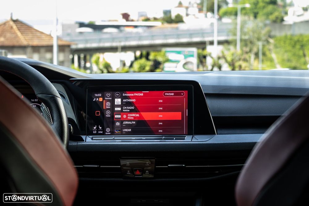 VW Golf 2.0 TSI GTI Clubsport DSG - 37