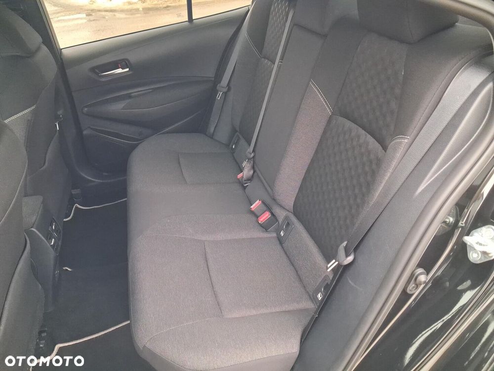 Toyota Corolla 1.8 Hybrid Style - 12