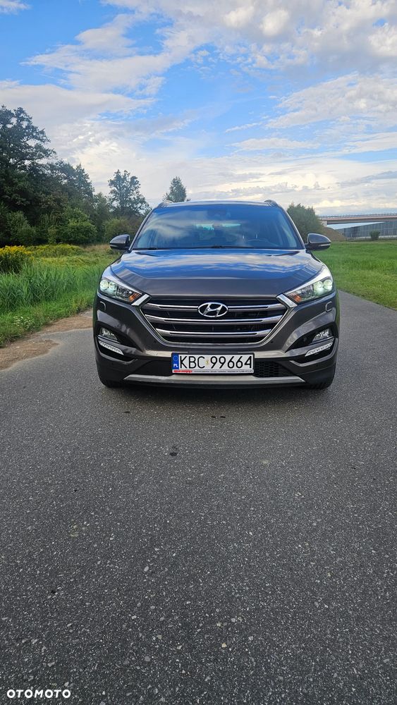 Hyundai Tucson - 2