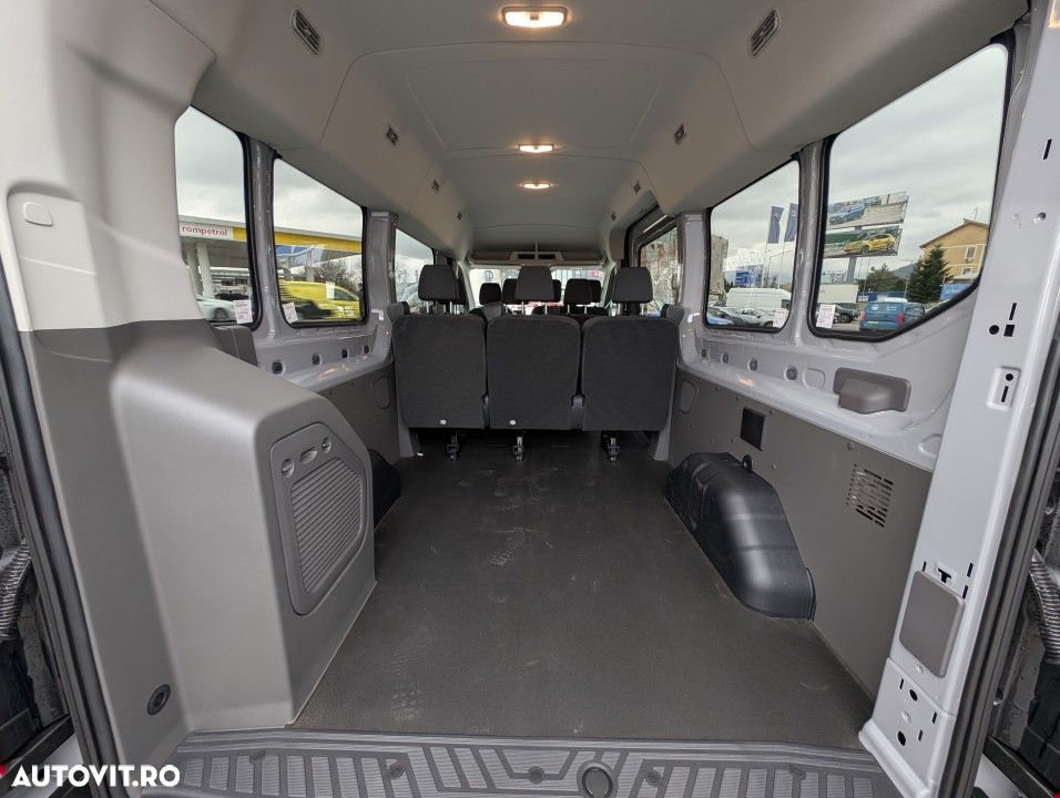Ford Transit - 33