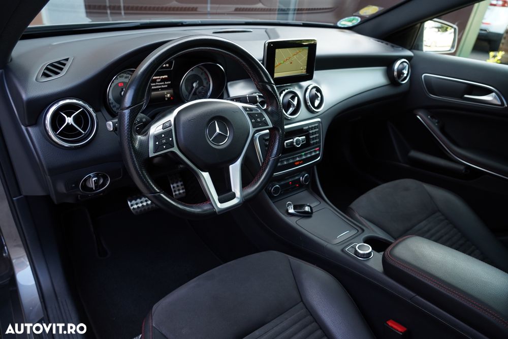 Mercedes-Benz GLA 220 d 4MATIC 7G-DCT AMG Line - 22