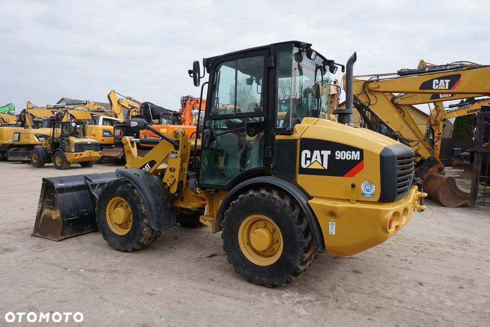 Caterpillar CAT 906 M - 5