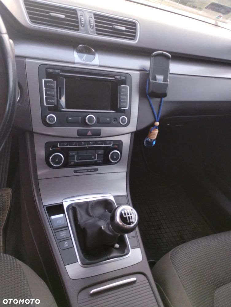 Volkswagen Passat 2.0 TDI Comfortline Optimum - 6