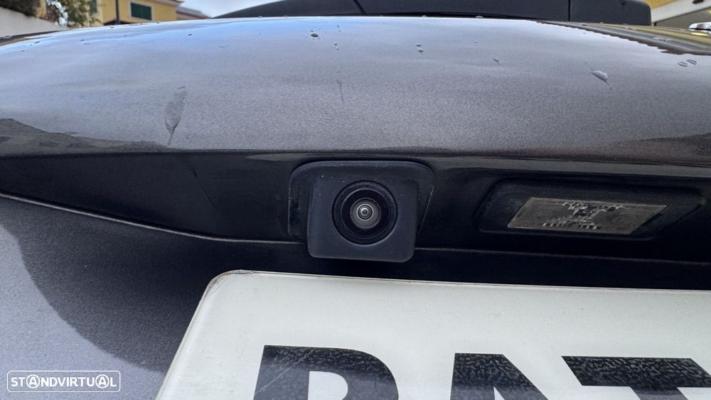 Peugeot 2008 1.2 PureTech Allure EAT6 - 9