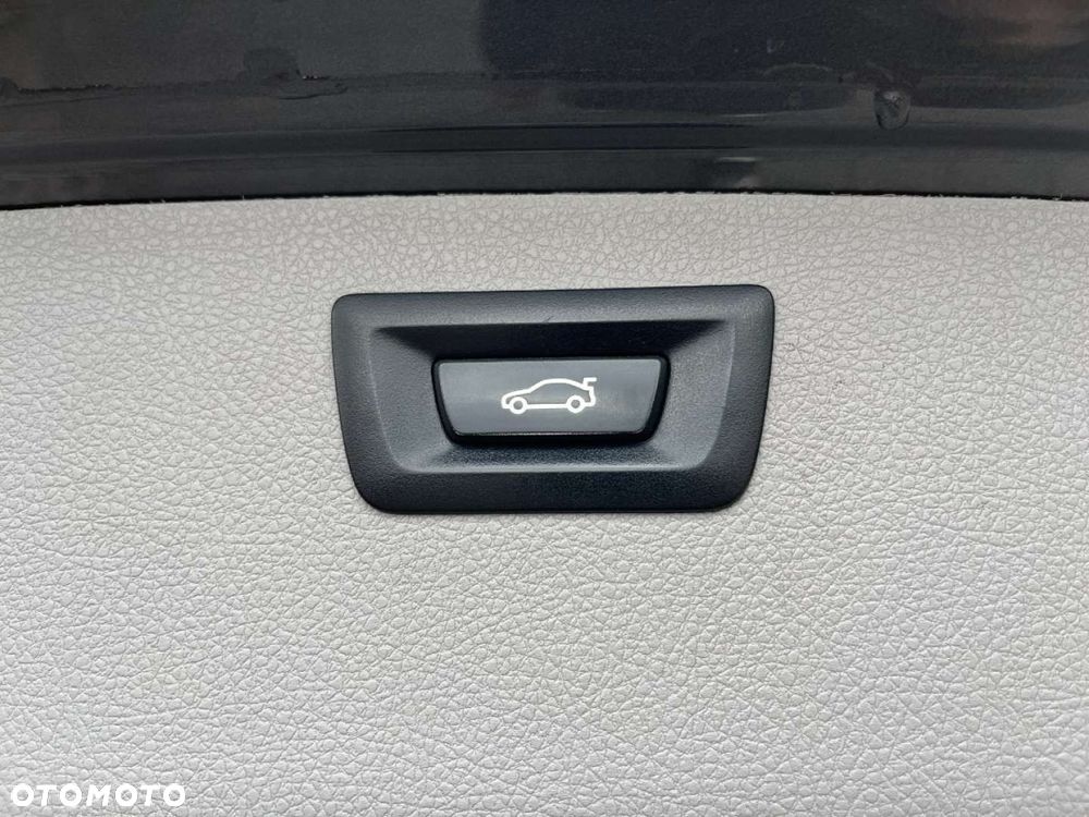BMW Seria 3 320i GPF M Sport - 26