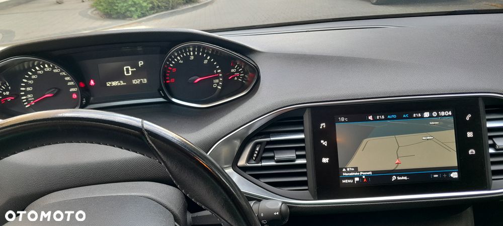 Peugeot 308 1.6 BlueHDi Active S&S EAT6 - 16