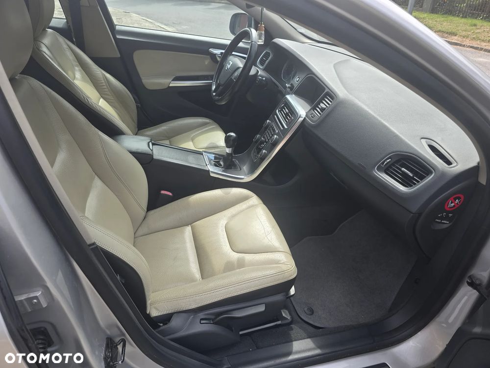 Volvo V60 - 9