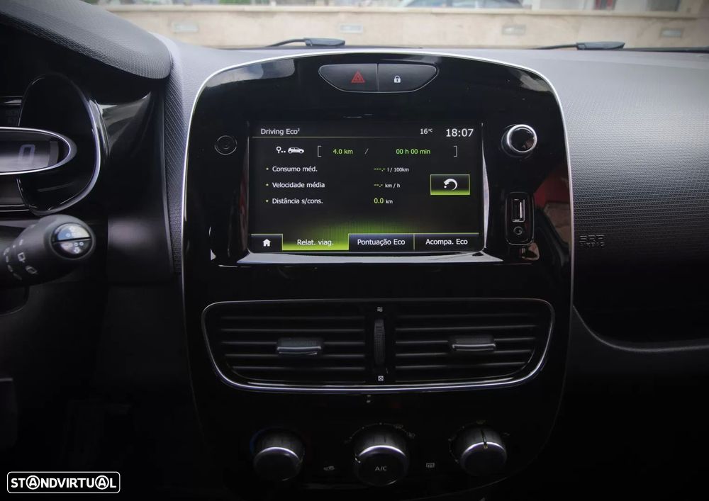 Renault Clio Sport Tourer 0.9 TCe Limited - 21
