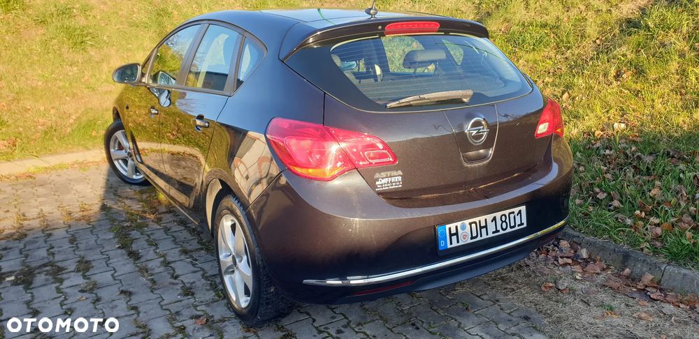 Opel Astra 1.6 Active - 17
