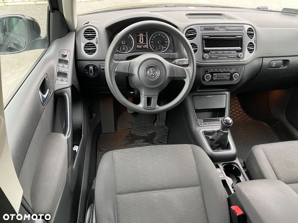 Volkswagen Tiguan 2.0 TDI Perfectline - 25