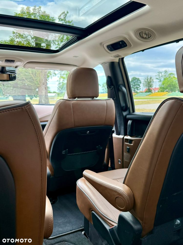 Chrysler Pacifica - 11