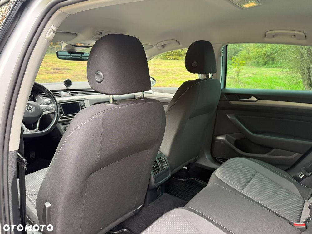 Volkswagen Passat 1.5 TSI EVO Essence DSG - 15