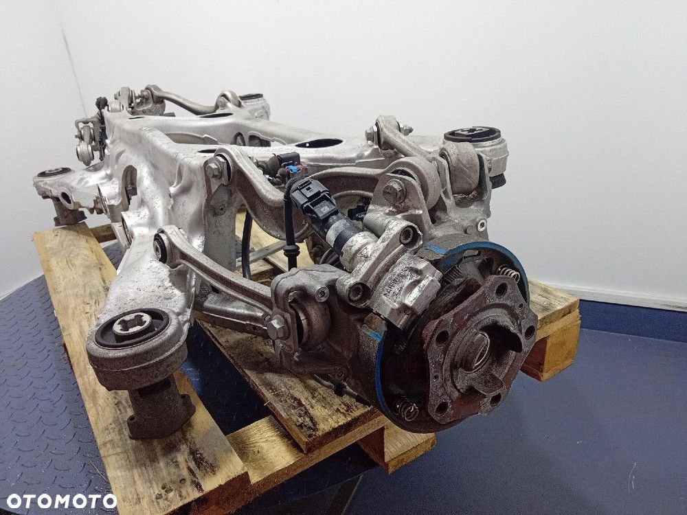 PORSCHE PANAMERA II 971 BELKA WÓZEK ZAWIESZENIA TYŁ 971599030AE - 2