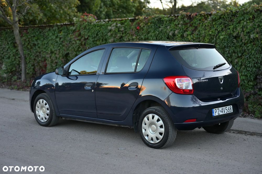 Dacia Sandero 1.2 16V 75 Ambiance - 23