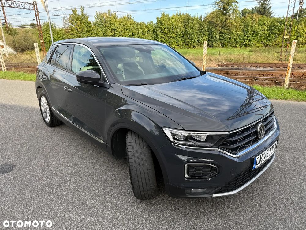 Volkswagen T-Roc - 4