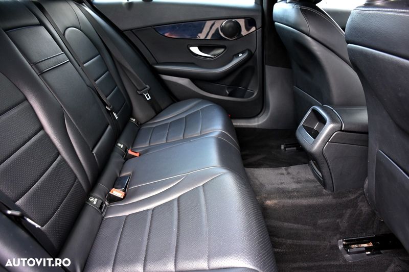 Mercedes-Benz C 220 (BlueTEC) d 7G-TRONIC AMG Line - 18