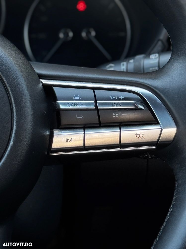 Mazda 3 SKYACTIV-G 2.0 M-Hybrid DRIVE SELECTION - 13