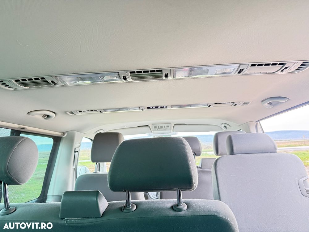 Volkswagen Transporter Caravelle DSG Comfortline Lung - 21