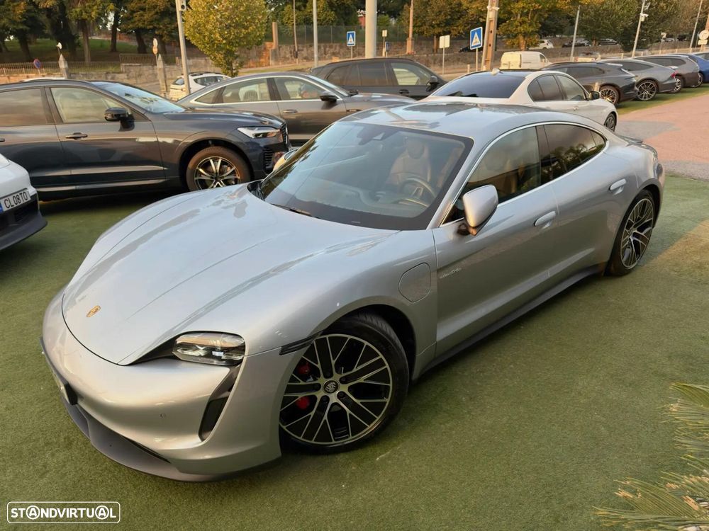Porsche Taycan 4S - 6