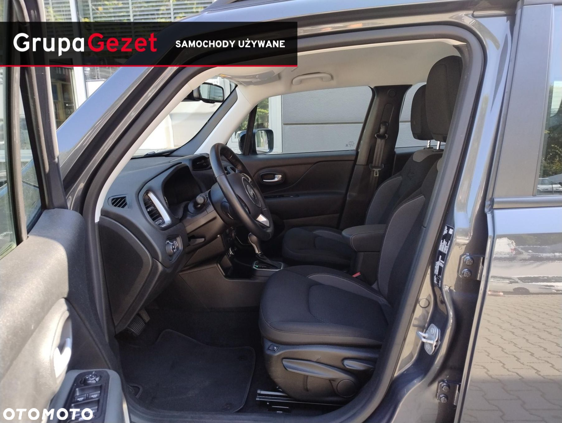 Jeep Renegade - 10
