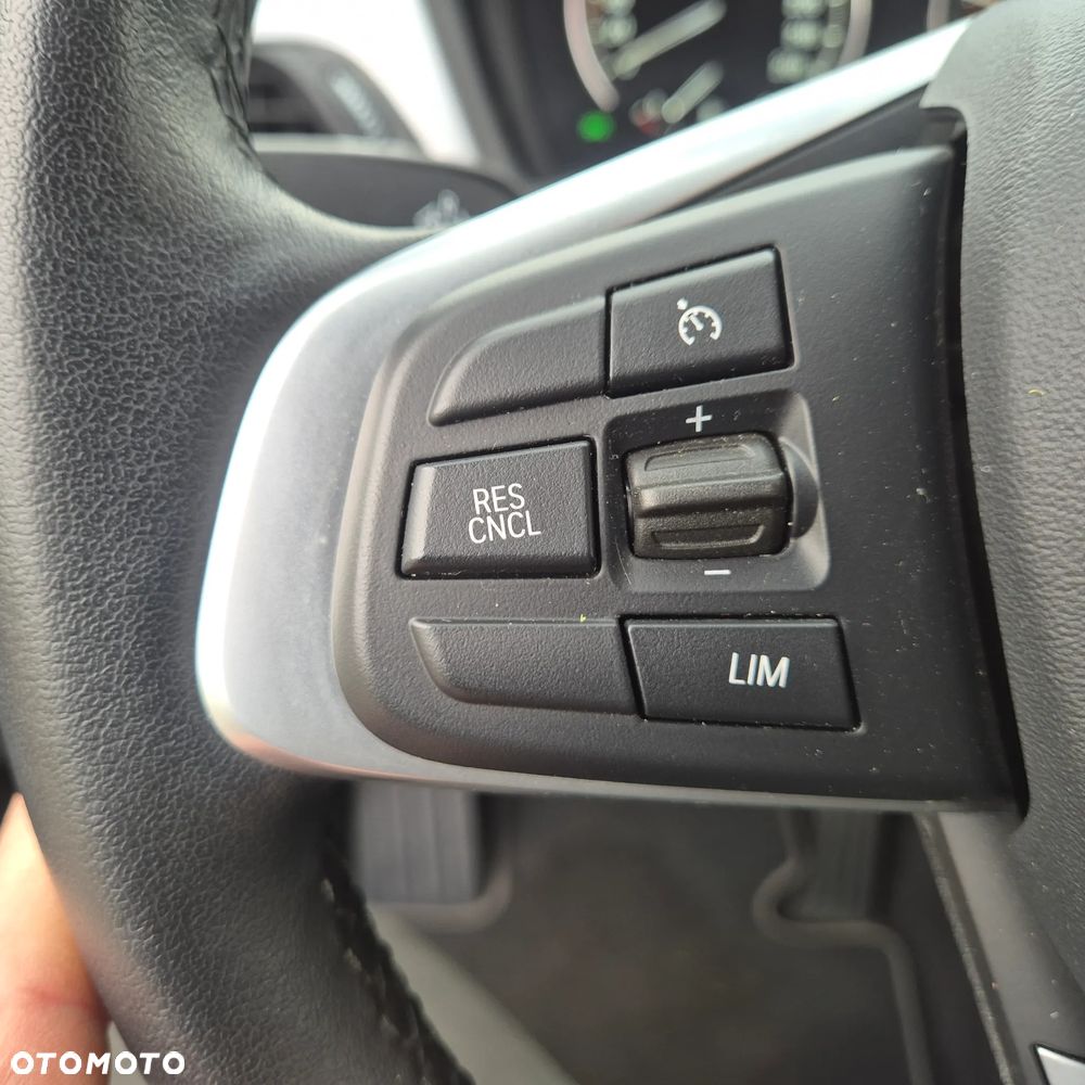 BMW X2 sDrive18i Advantage Plus - 23