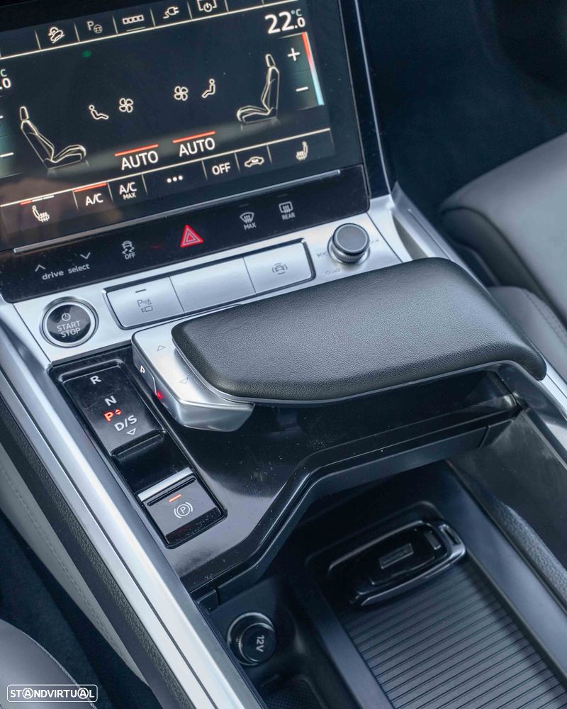 Audi e-tron 55 quattro S line - 34