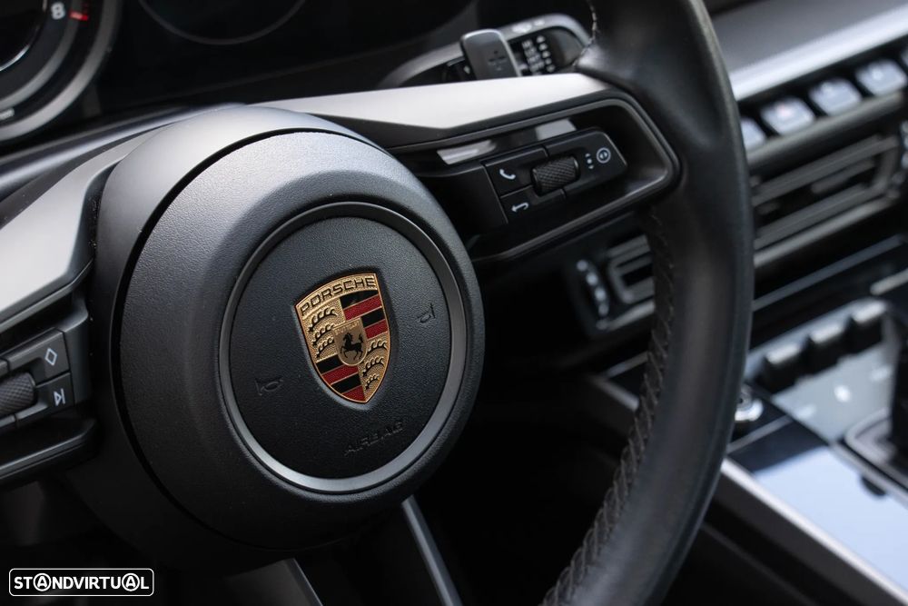 Porsche 911 (992) Carrera PDK - 37