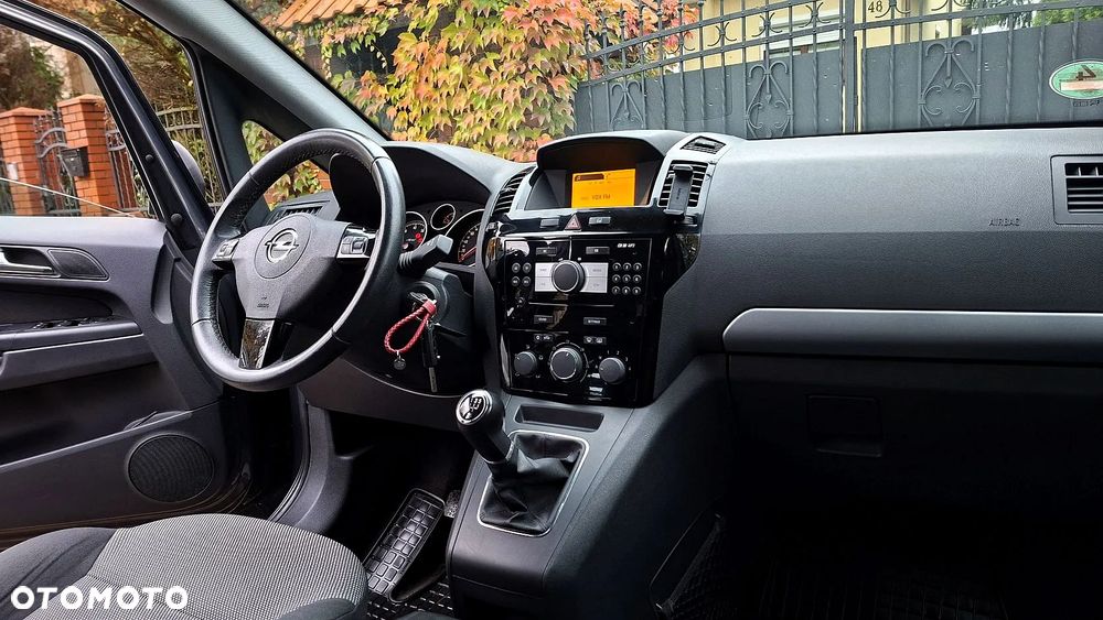 Opel Zafira 1.8 Selection - 14