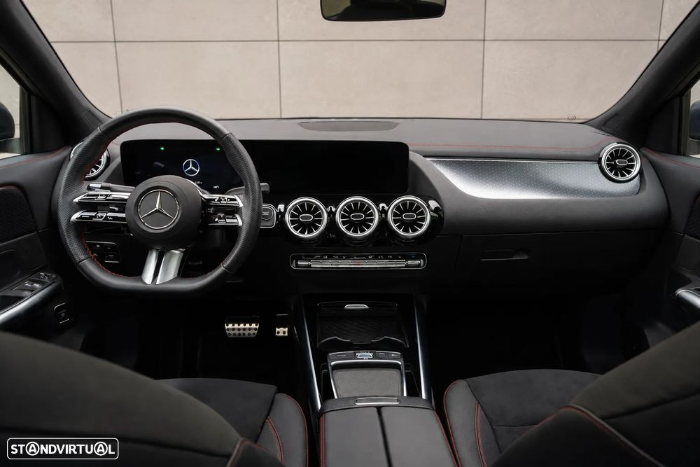 Mercedes-Benz EQA 300 4Matic AMG Line - 6
