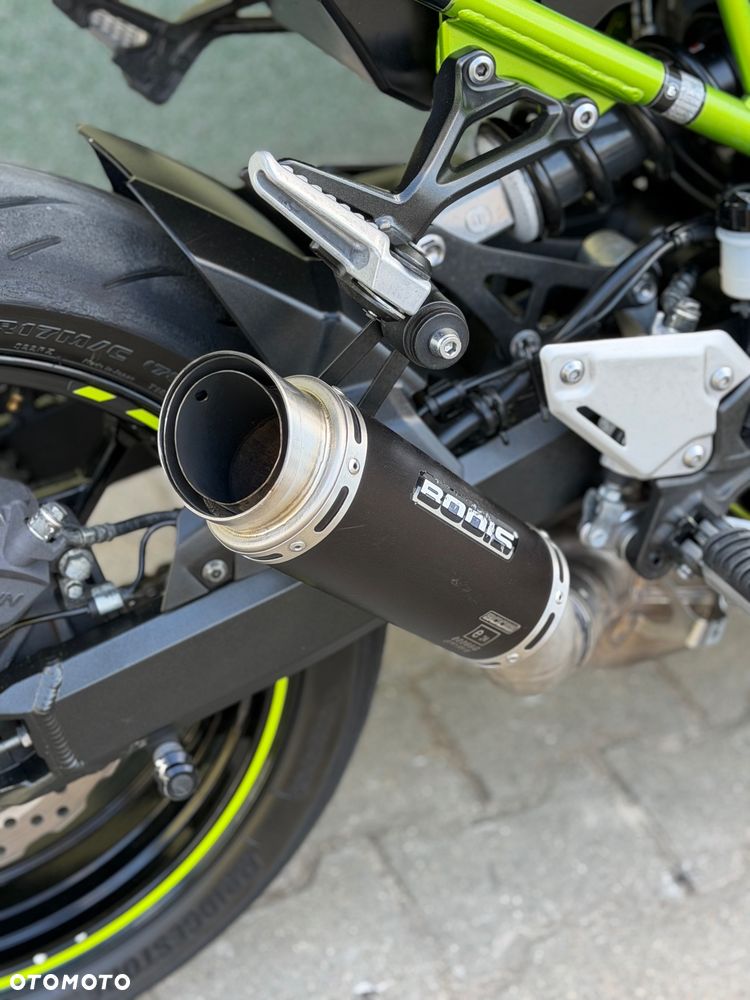 Kawasaki Z 900 - 15