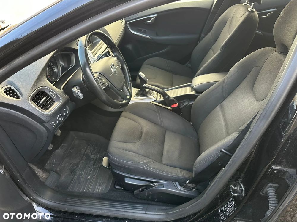 Volvo V40 D3 - 7
