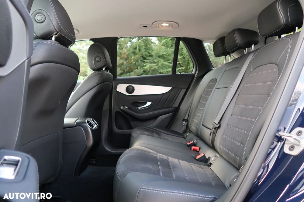 Mercedes-Benz GLC 300 de 4Matic 9G-TRONIC AMG Line - 14