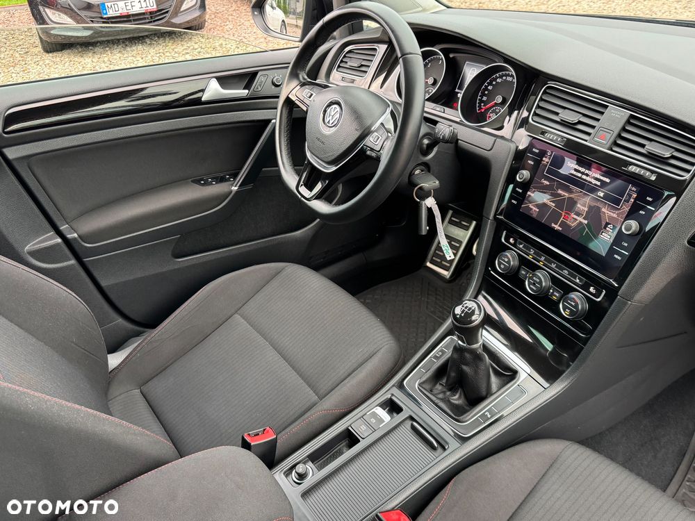 Volkswagen Golf 1.6 TDI Sound - 6