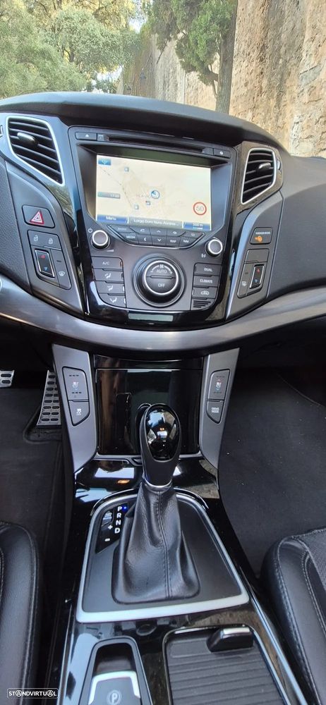 Hyundai i40 SW 1.7 CRDi Auto Premium - 12
