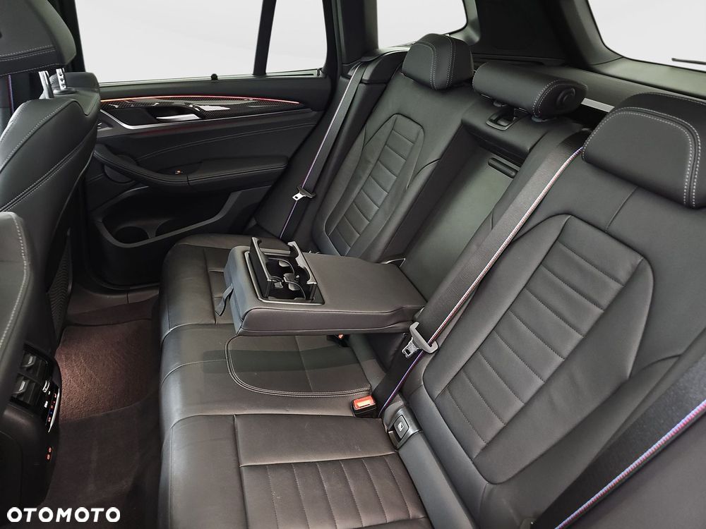 BMW X3 xDrive30d mHEV - 24