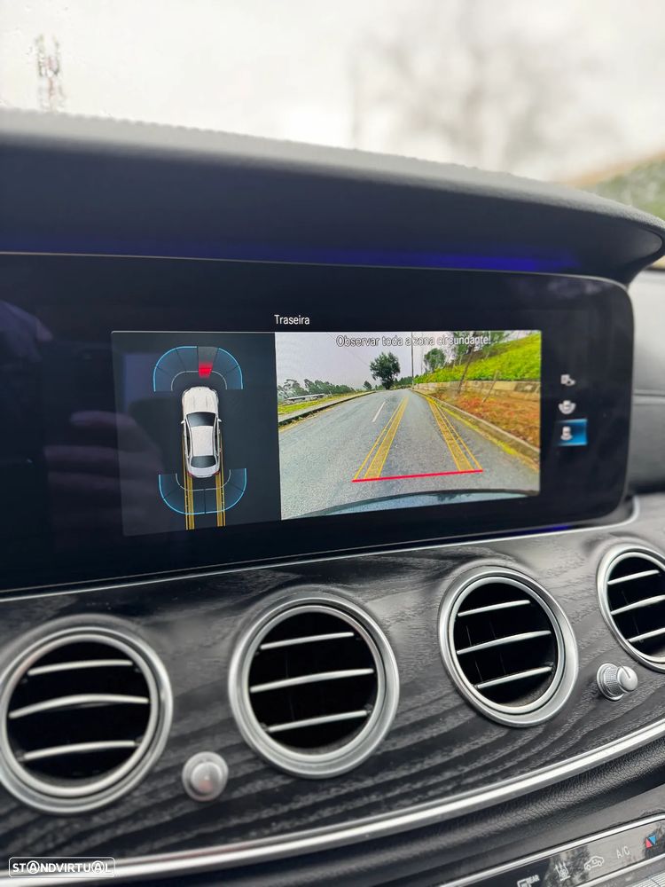 Mercedes-Benz E 300 de AMG Line - 12