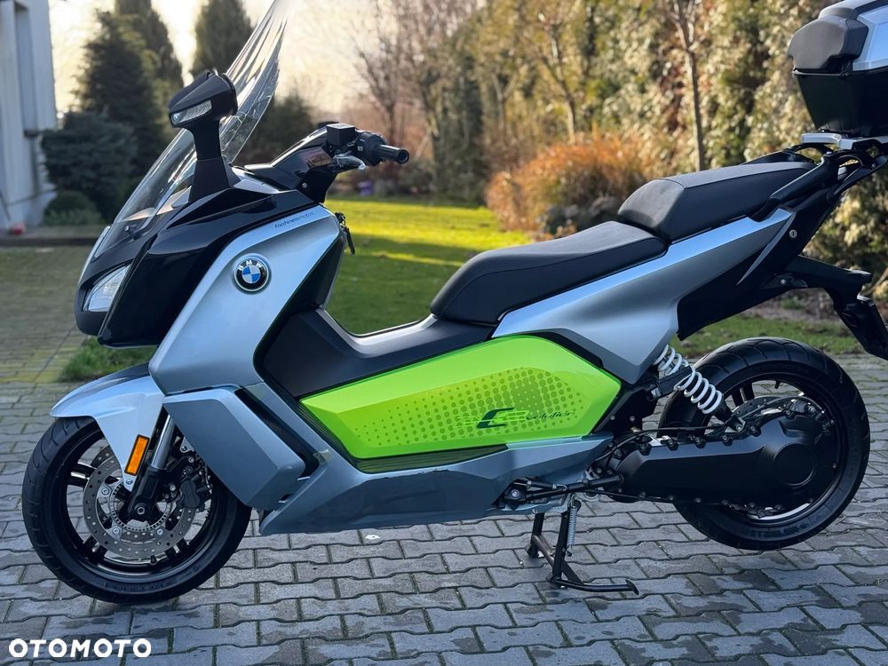BMW CE 04 - 8