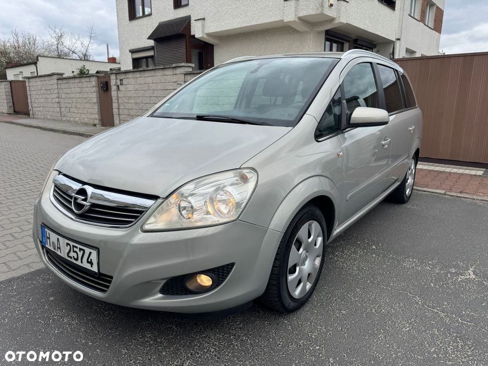 Opel Zafira 1.6 111 - 25